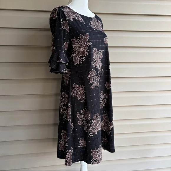 •Ronni Nicole• Ruffle Sleeve Floral Pullover Dress - Size 10 - Picture 5 of 9